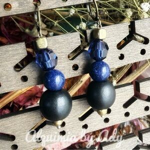 Alquimia Blue and Black Beaded Earrings